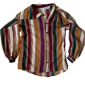 70s style women’s button up